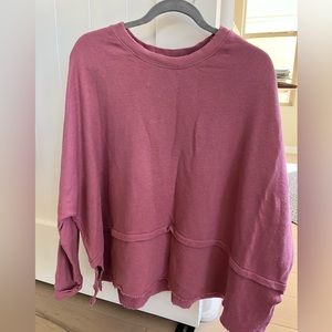 Free People oversized sweater. Size xs.